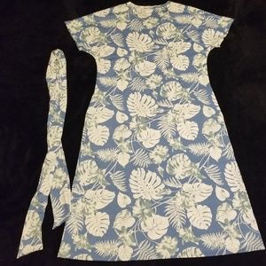 LuLaRoe Jungle Print Dress w/ Pockets!